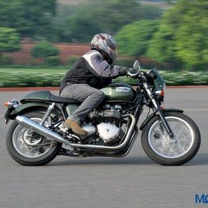 Triumph Thruxton in action