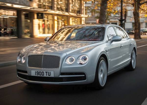 Bentley Continental Flying Spur V