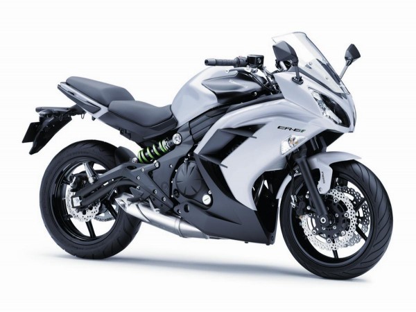 2015 Kawasaki ER6f white