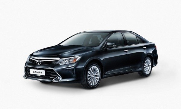 2015 Toyota Camry facelift (14)