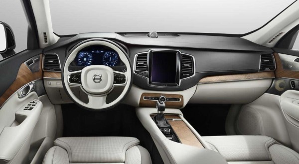 2016 Volvo XC90 Interior (13)