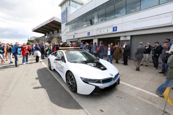 BMW-i8-safety-Car-Formula-E