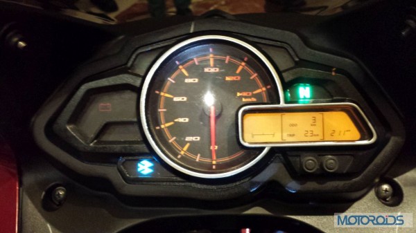 Bajaj-Discover-150F-Launched-Instrument-Cluster