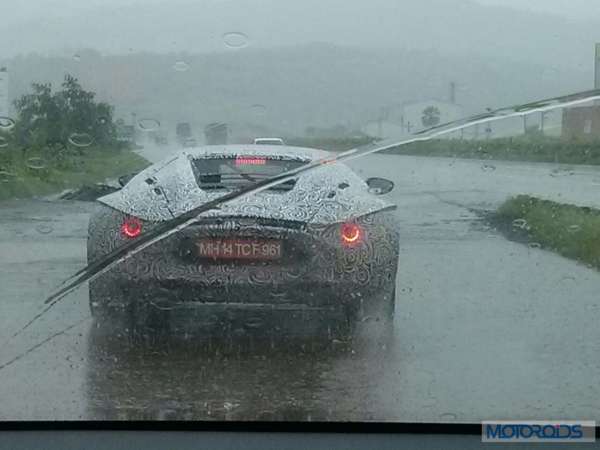 DC-Avanti-Spied-Mumbai-Pune-Expressway (1)