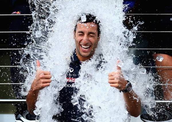 Daniel Ricciardo takes Ice Bucket Challenge