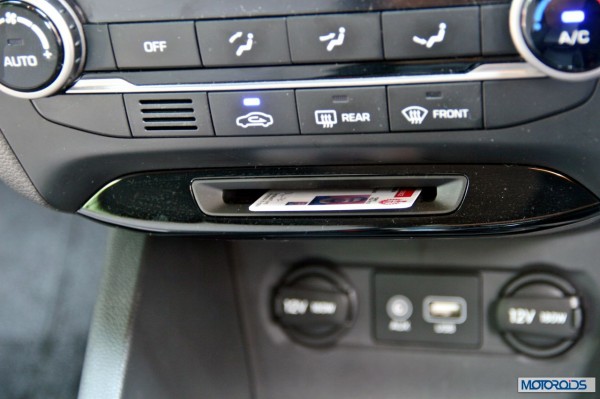Elite i20 Ac panel (2)