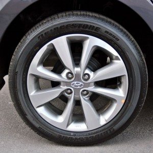 Elite i wheel tyres