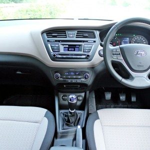 Hyundai Elilte i review details