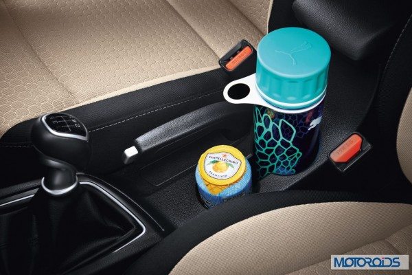 Hyundai Elite i20 Cup Holders