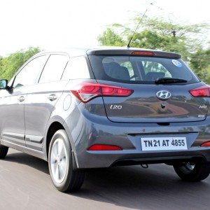 Hyundai Elite i India tracking