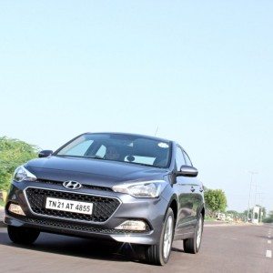 Hyundai Elite i India tracking