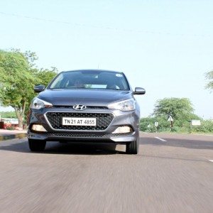 Hyundai Elite i India tracking