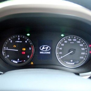 Hyundai Elite i instrument