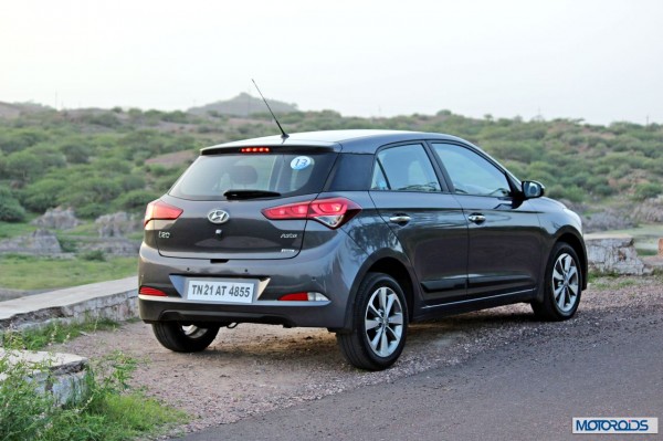 Hyundai Elite i20 motion action (30)