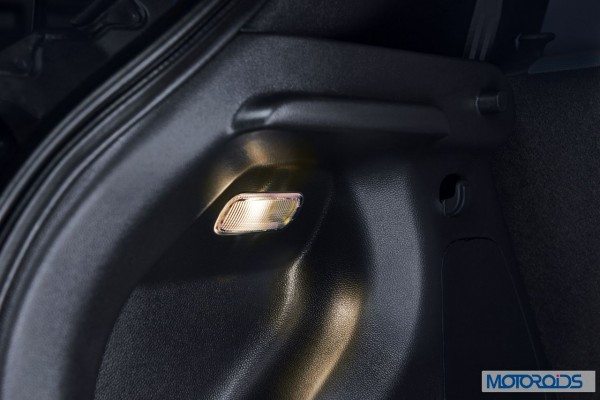 Hyundai Elite i20Luggage Lamp