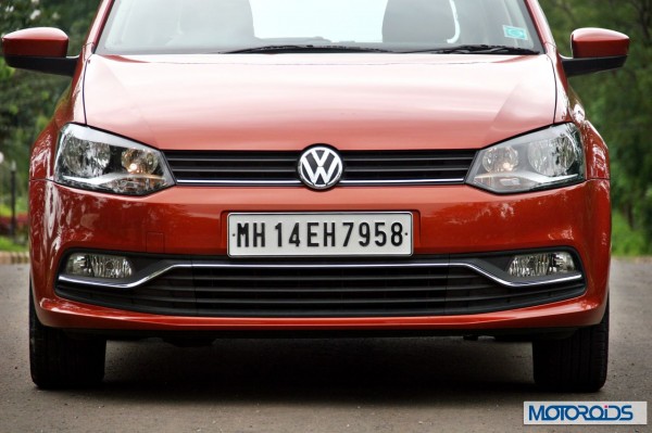 New 2014 Volkswagen Polo 1.5 TDI head-on view 5