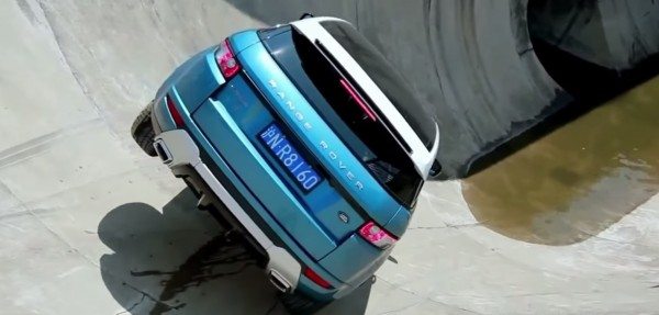 Range-Rover-Evoque-Skateboard-Ramp-1