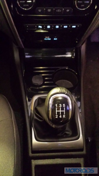 Tata-Zest-Launched-Revotron-Manual-Gearbox