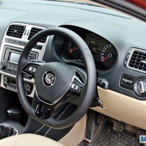 Volkswagen Polo review Dashboard