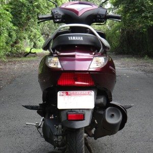 Yamaha Alpha Review Rear