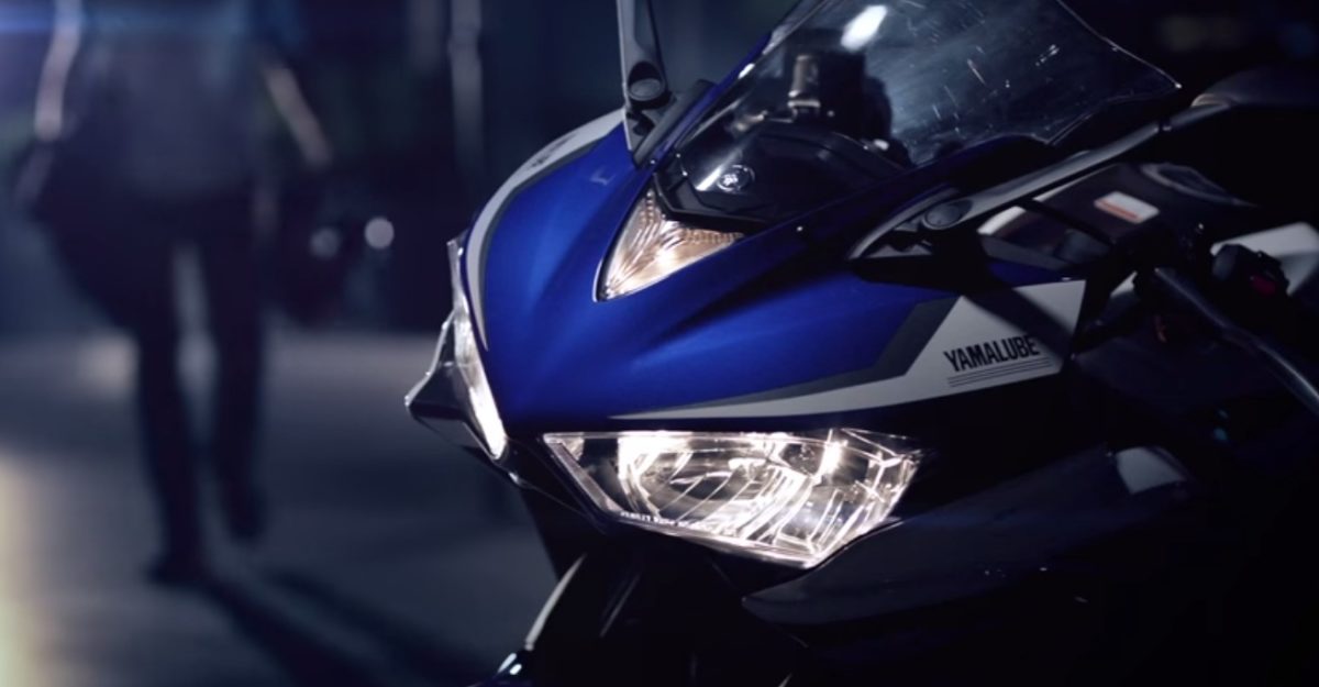 Yamaha R TV Commercial Image