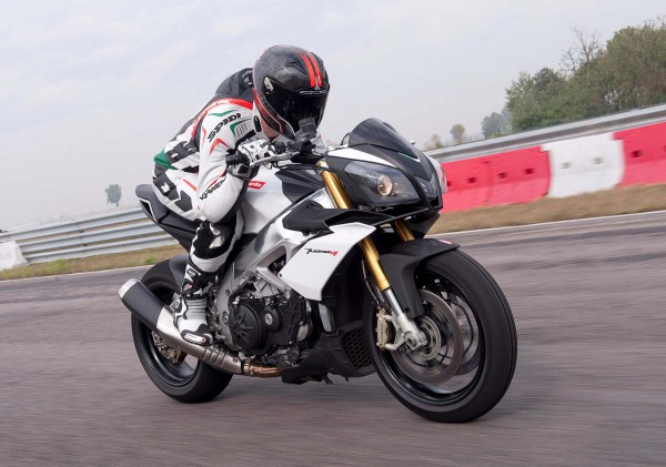 2015 Aprilia Tuono V4 (10)