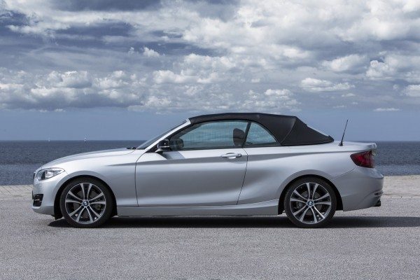 2015 BMW 2 Series Convertible revealed (14)