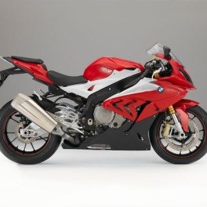 BMW S  RR Official Images