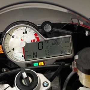 BMW S  RR Official Images