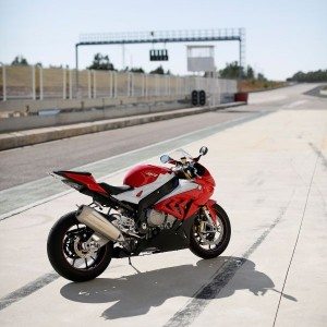 BMW S  RR Official Images