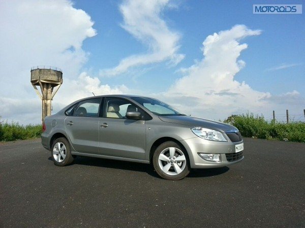 2015 SKoda Rapid (11)