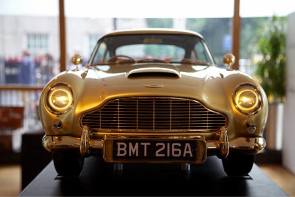 Gold Plated Aston Martin DB5 scale model sells for 55 Lakh Rupees (4)