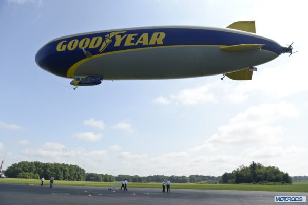 Good Year Wingfoot One Blimp  (1)