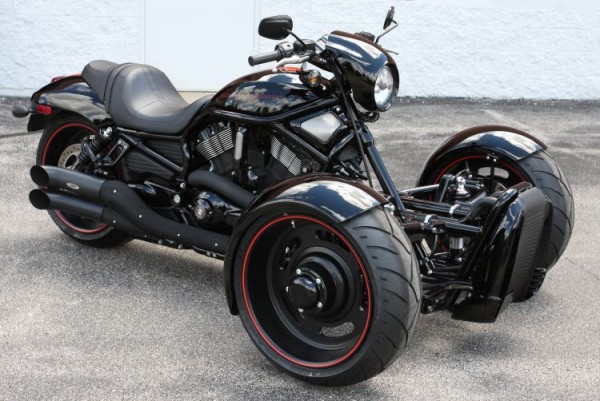 Harley-Davidson V-Rod Reverse Trike (1)