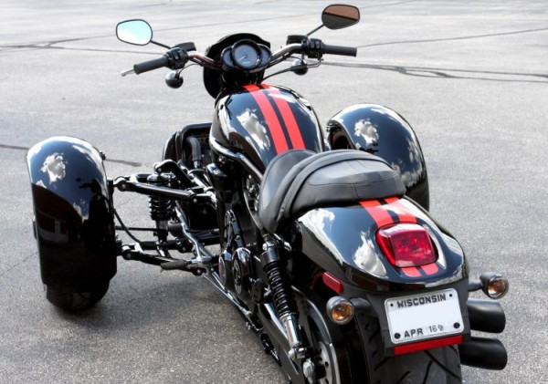 Harley-Davidson V-Rod Reverse Trike (3)