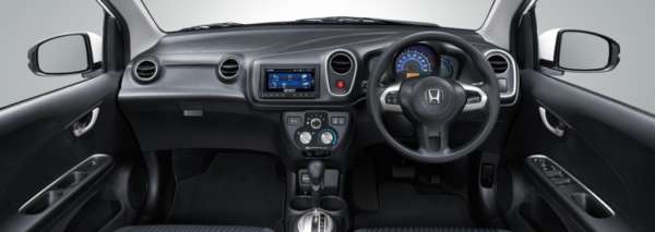 Honda Mobilio with 5 seats Launched in Thailand (3)