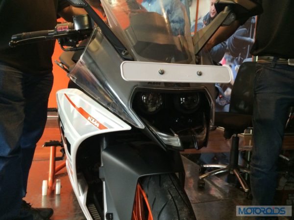 KTM-RC390-At-Dealership (8)