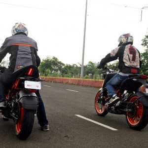 KTM RC vs Kawasaki Ninja  vs KTM Duke