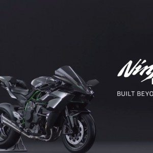 Kawasaki Ninja H R