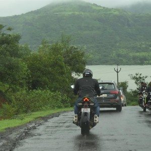 Kawasaki Z rain ride