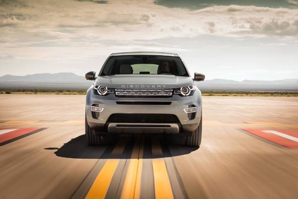Land-Rover-Discovery-Sport-Official-Launch-Image-12