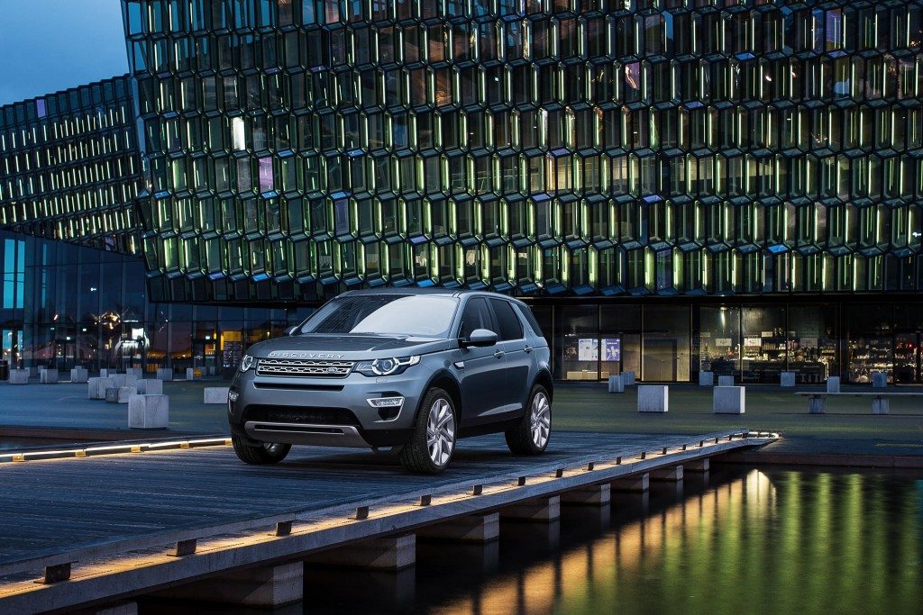 Land-Rover-Discovery-Sport-Official-Launch-Image-8