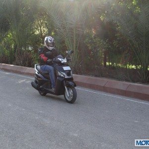 Mahindra Gusto scooter motion
