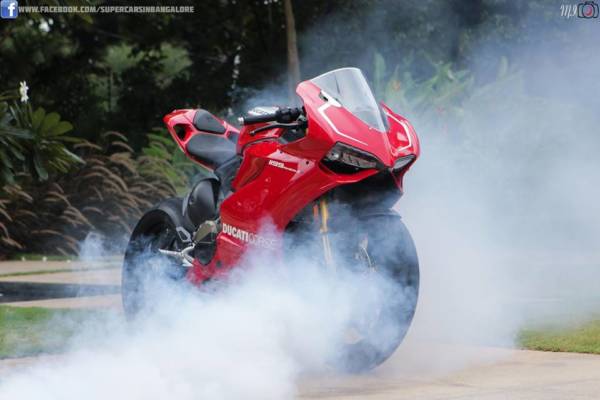Meet Indias first and only Ducati R Panigale