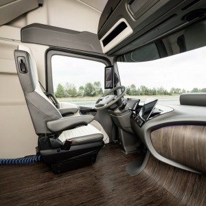 Mercedes Benz Future Truck  Images and Details