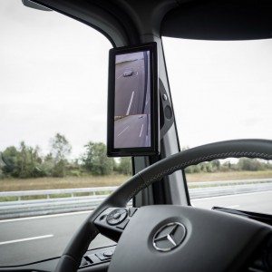 Mercedes Benz Future Truck  Images and Details