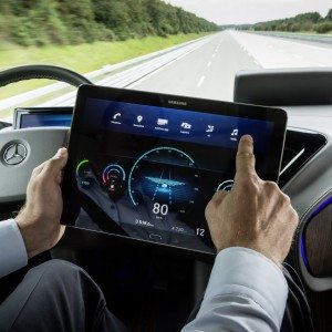 Mercedes Benz Future Truck  Images and Details