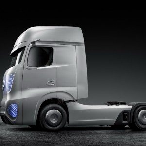 Mercedes Benz Future Truck  Images and Details