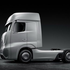 Mercedes Benz Future Truck  Images and Details