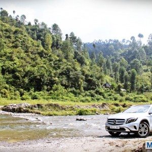 Mercedes GLA India off road